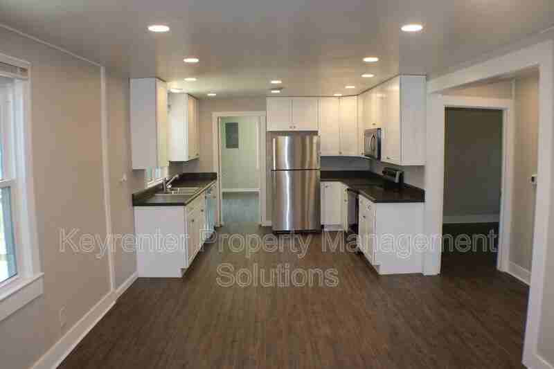 509 5th St - Photo 4 of 33