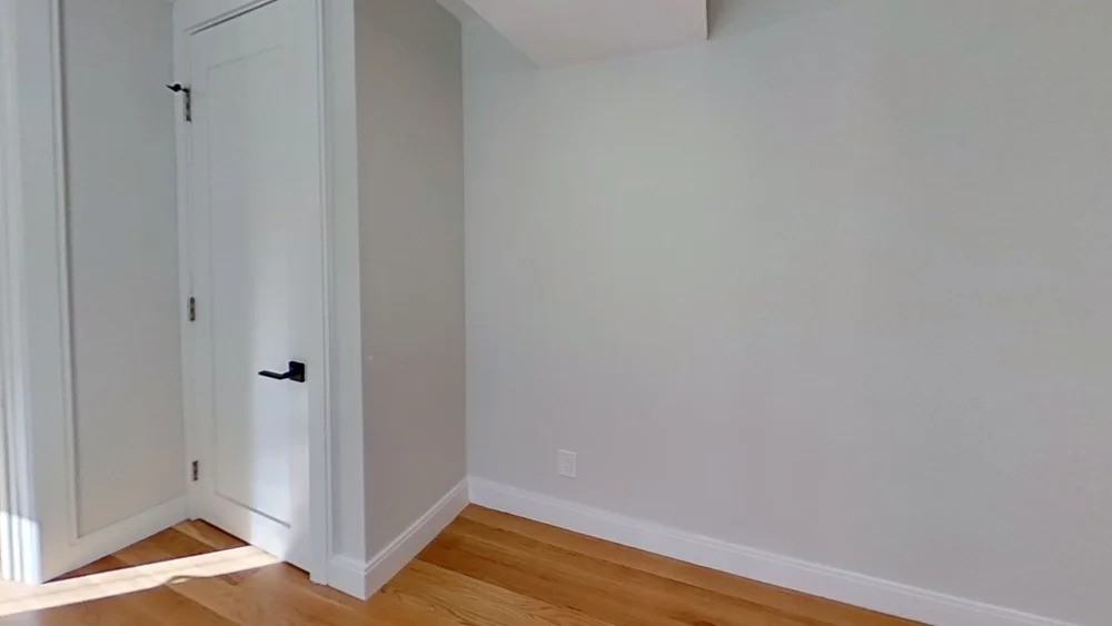 57 Hemman St #B - Photo 5 of 8