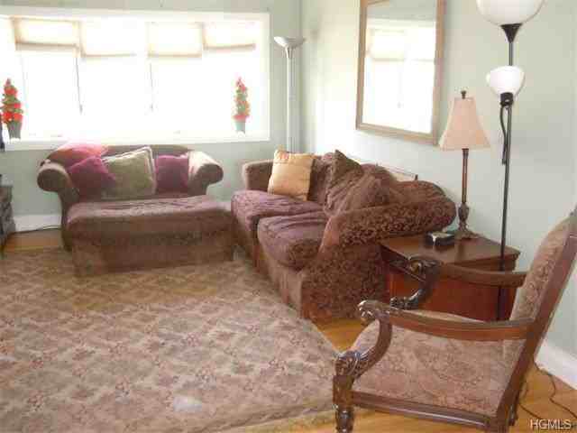 87 Shetland Dr - Photo 3 of 13