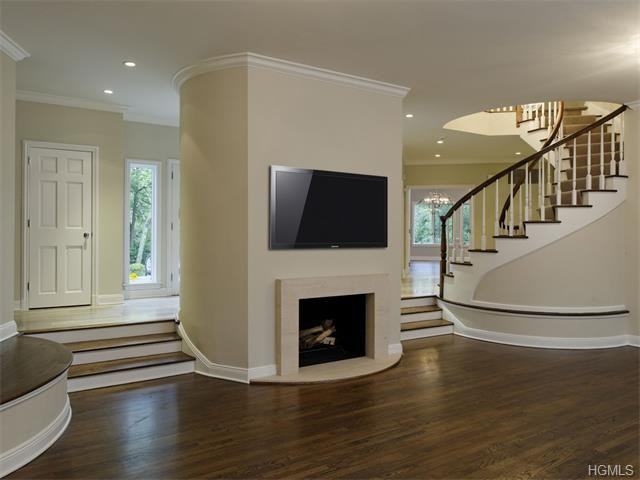 2 Hampton Rd - Photo 2 of 30