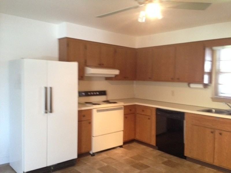 108 Northbrook Ave - Photo 3 of 11