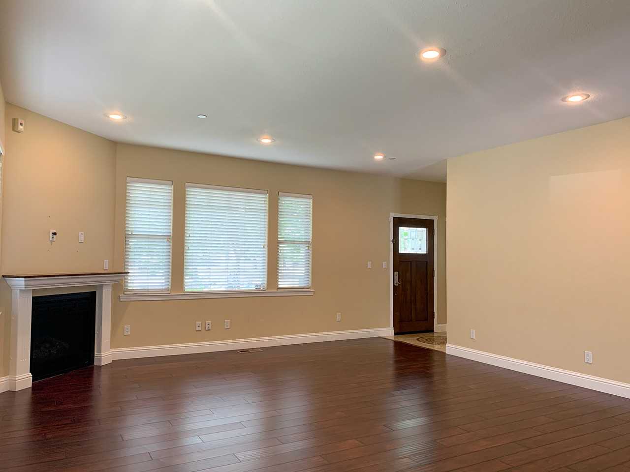 168 Wedgewood Ave - Photo 2 of 18