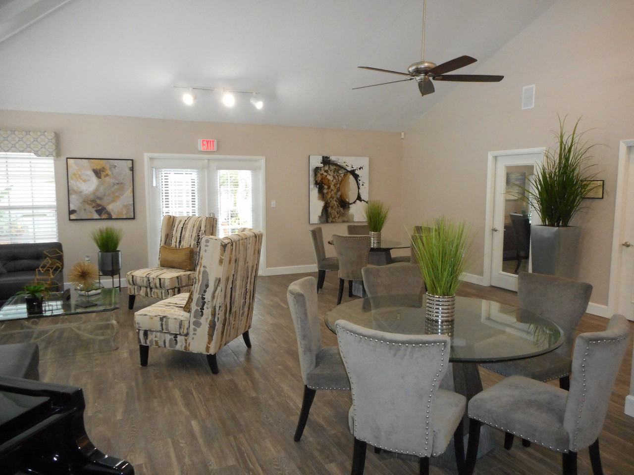 Timber Chase at Sarasota Bay - Photo 7 of 23