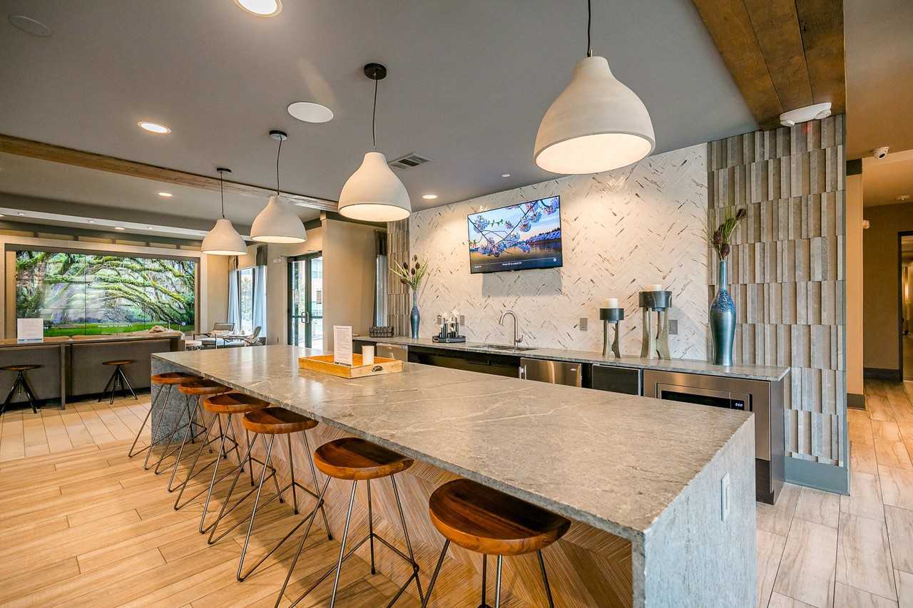 Los Altos Trinity Green - Photo 7 of 44