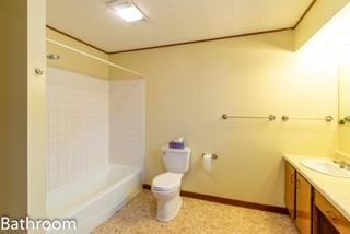 5 Genest St Apt 2f - Photo 4 of 11