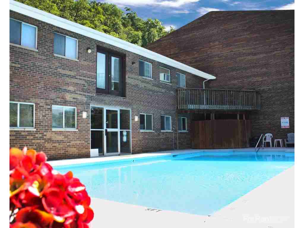 Riverside Terrace - Photo 2 of 19