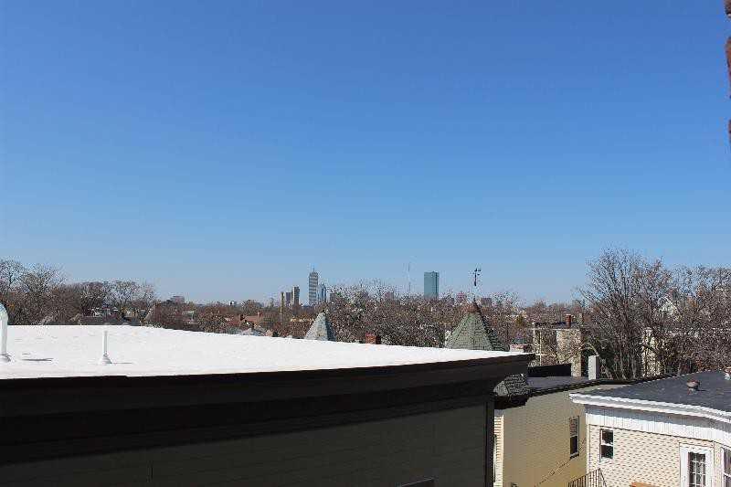 Hamlet St #4 - Photo 2 of 10