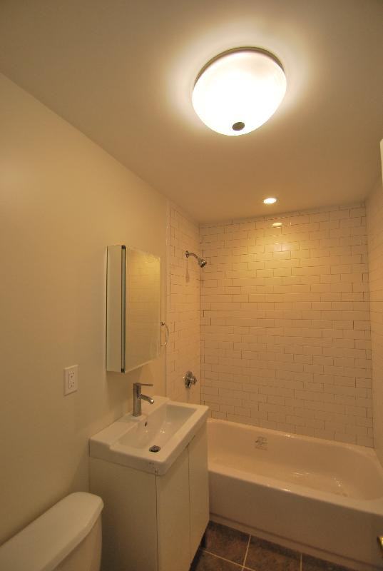 Hamlet St #4 - Photo 3 of 10