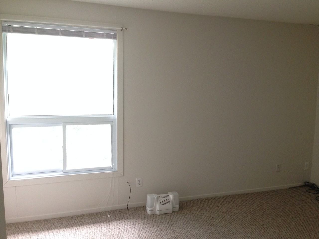 1975 Greenway Park - Photo 3 of 11