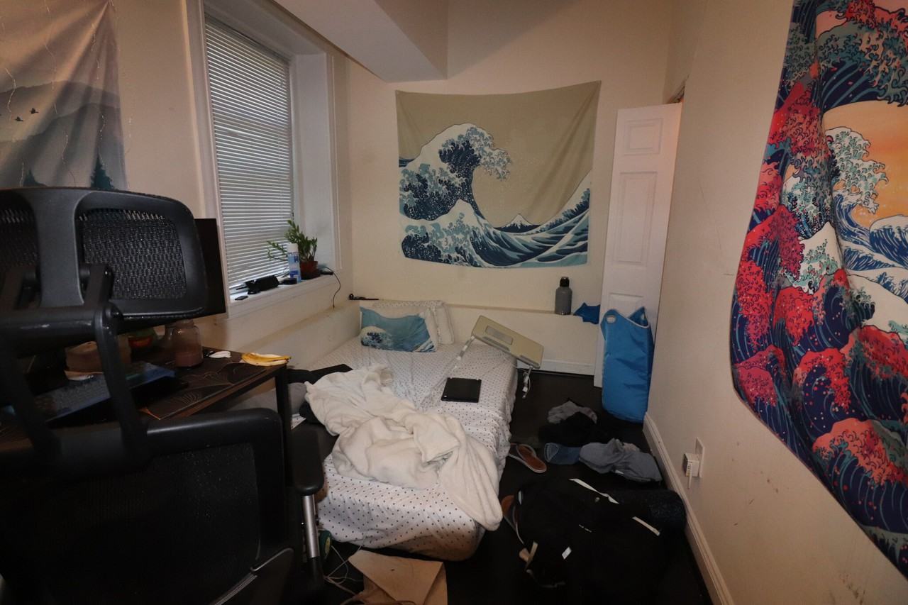 1100 Beacon St #G1 - Photo 5 of 18