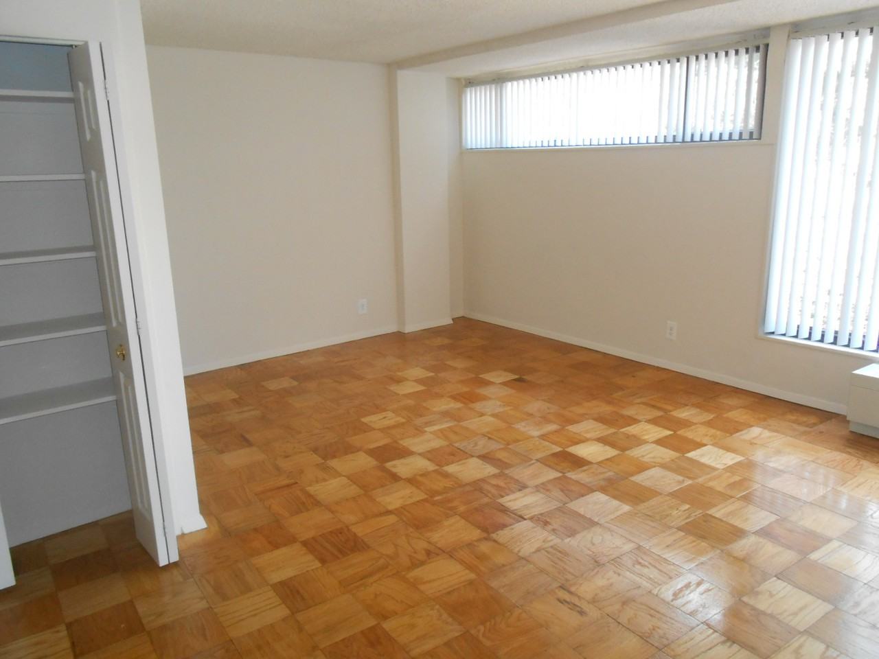 2401 Calvert Street Northwest - Photo 3 of 18