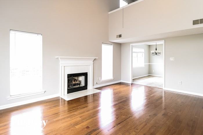 144 Cedar Bend Dr - Photo 3 of 15