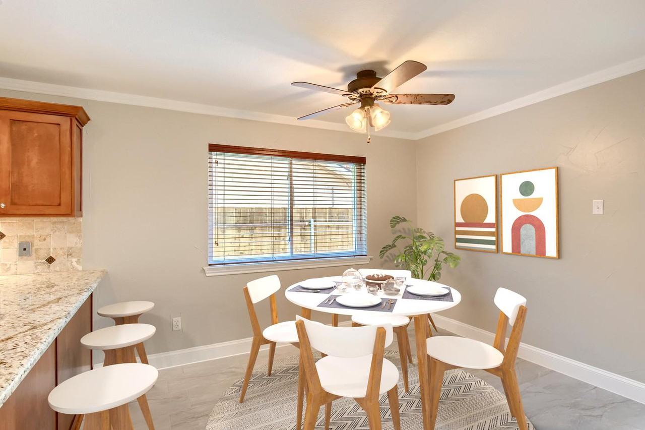 7417 La Sobrina Dr - Photo 5 of 24