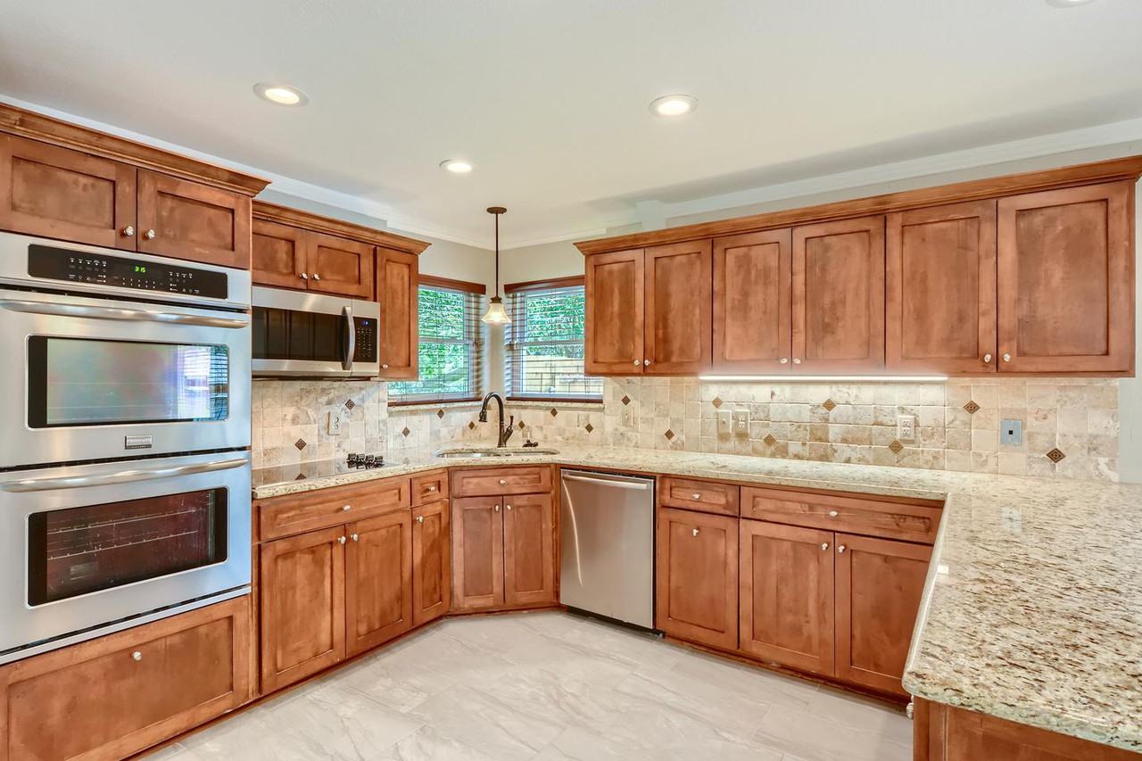 7417 La Sobrina Dr - Photo 7 of 24