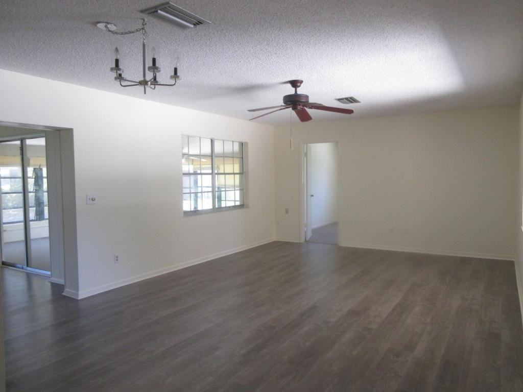 9408 River Rd - Photo 2 of 22