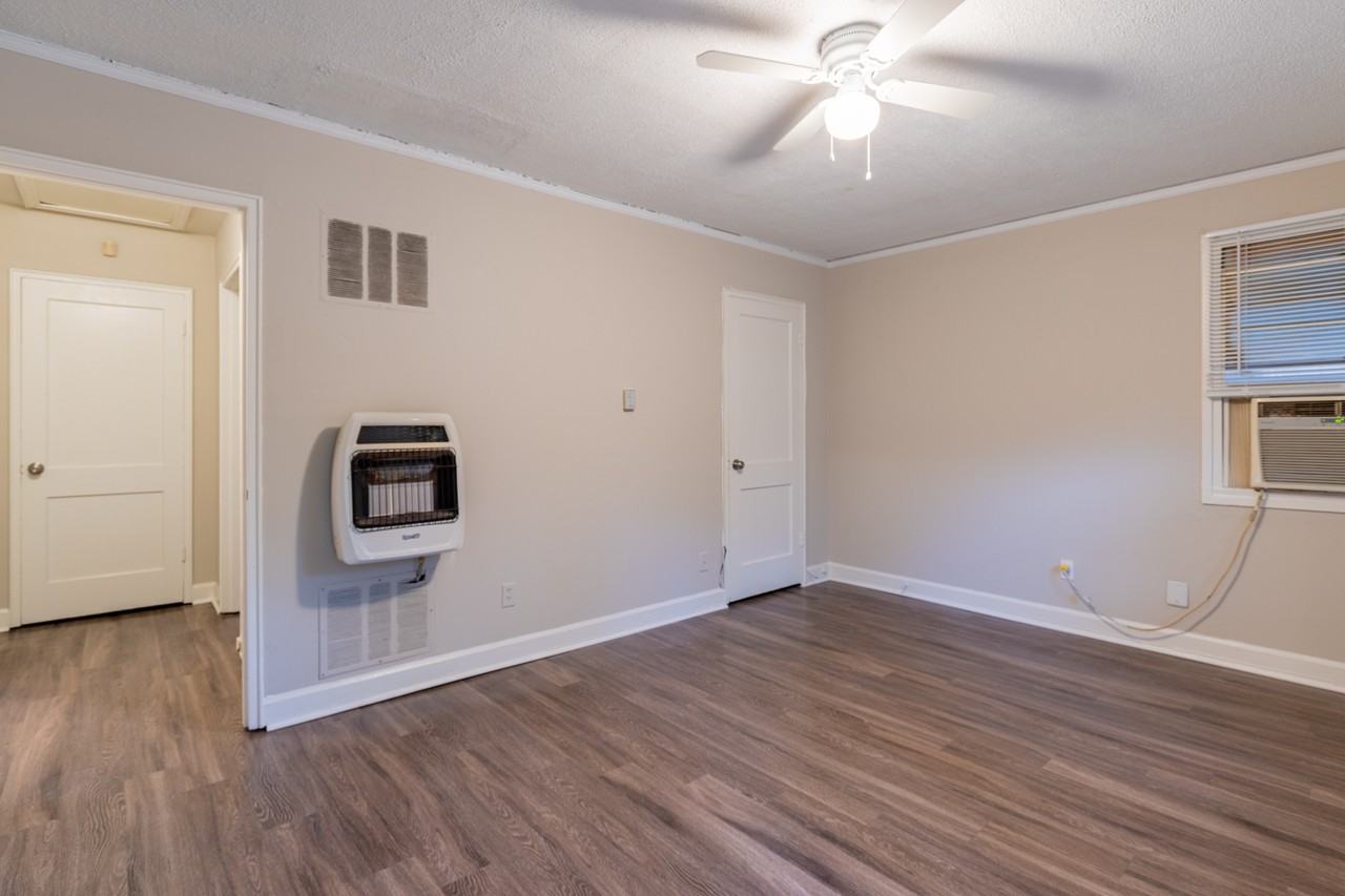 3328 Douglass Ave #1 - Photo 4 of 14