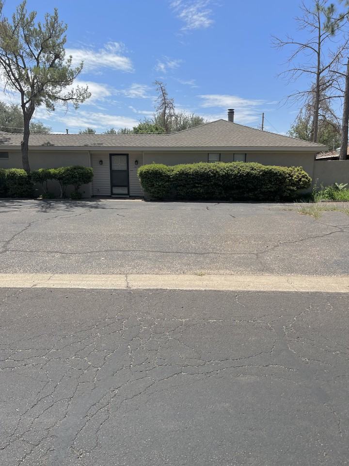 2825 Moss Ave - Photo 3 of 12