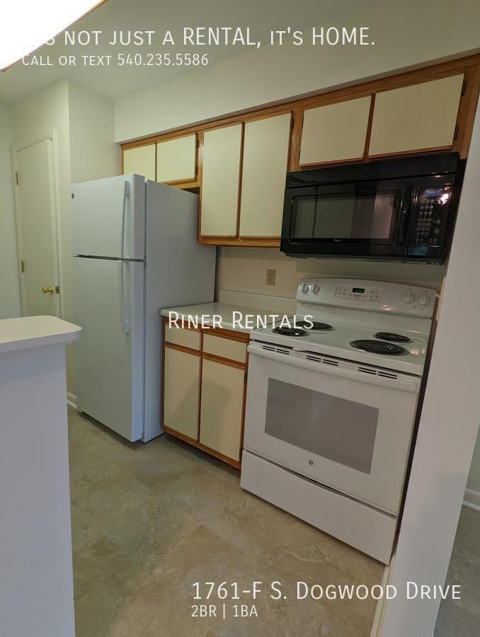 1761 S Dogwood Dr Apt F - Photo 2 of 11