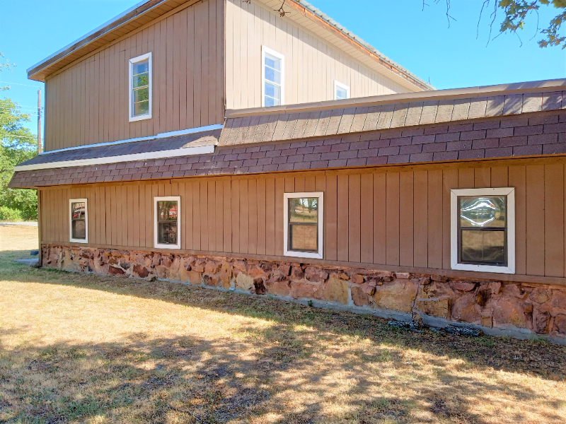 9142 County Road - Photo 2 of 23