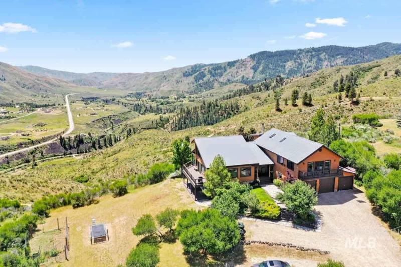 7 Whitehawk Cir - Photo 3 of 23