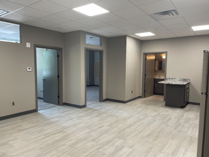 1009 Highland Avenue - Photo 3 of 8