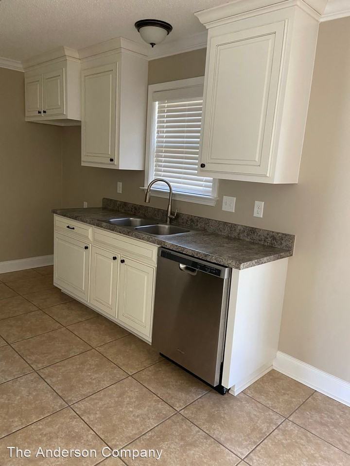 164 Alder Dr - Photo 2 of 3