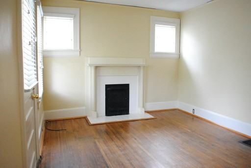 1508 Jarvis St SW - Photo 2 of 9