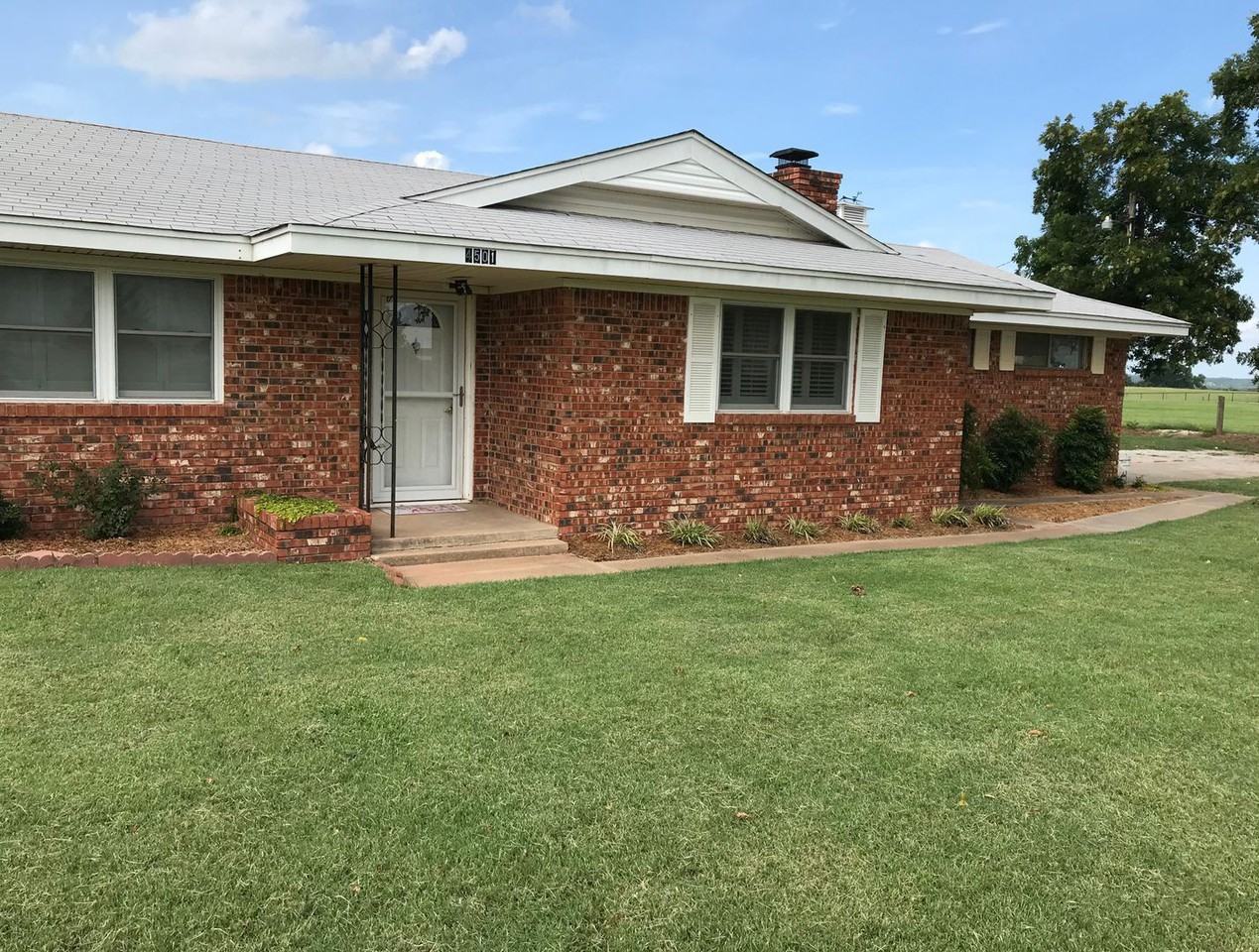 4501 E Silver City Rdg - Photo 3 of 48