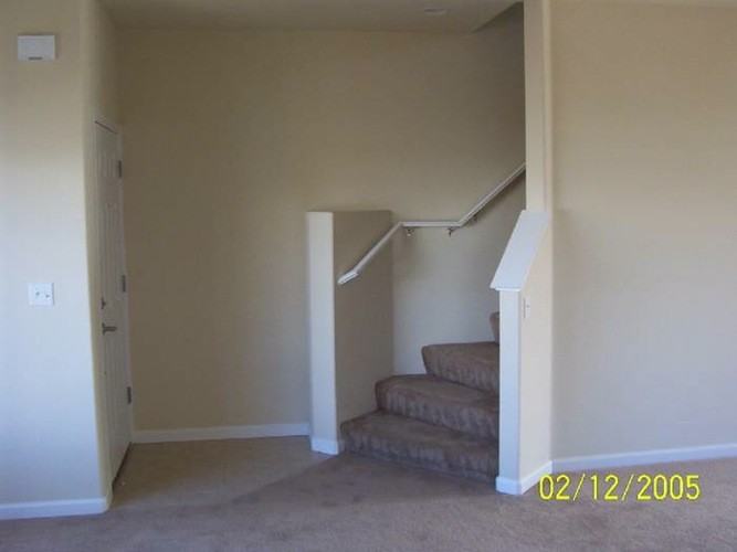 350 Andrew Cahill Ln - Photo 3 of 9