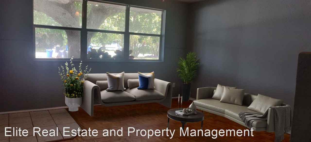 44 Alamanda Dr - Photo 2 of 12