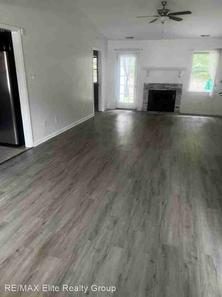 3016 3016 E. Wingate Ct. - Photo 2 of 7