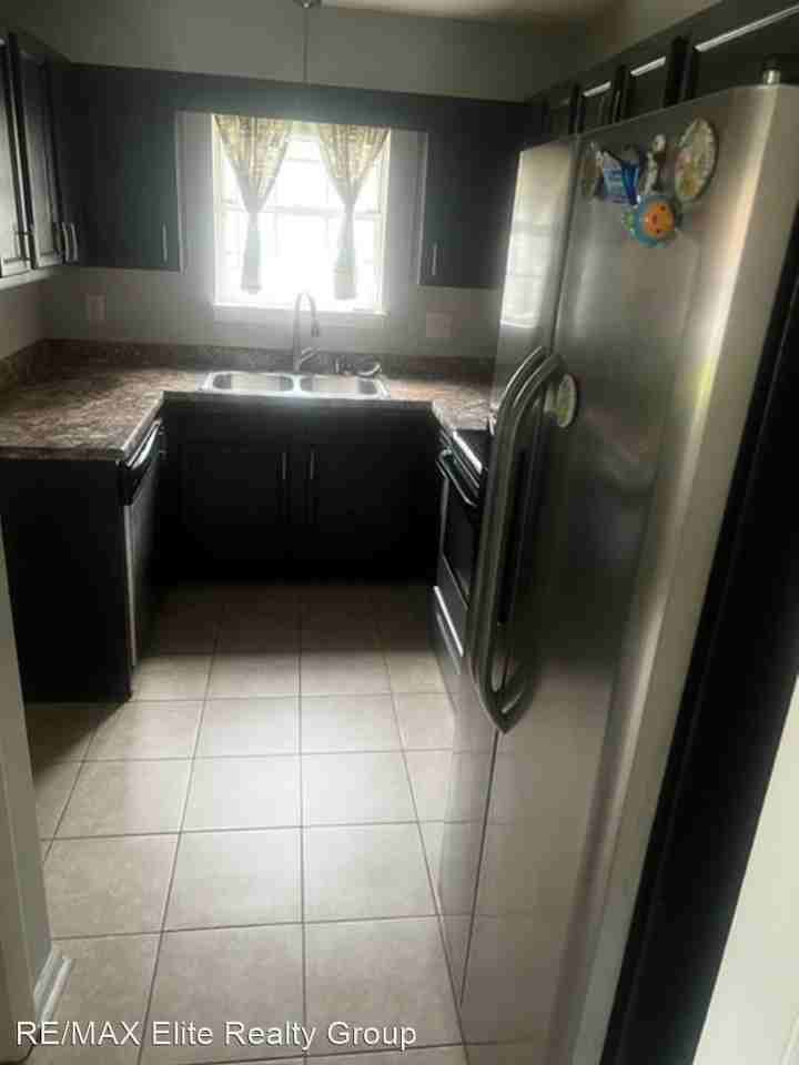 3016 3016 E. Wingate Ct. - Photo 3 of 7