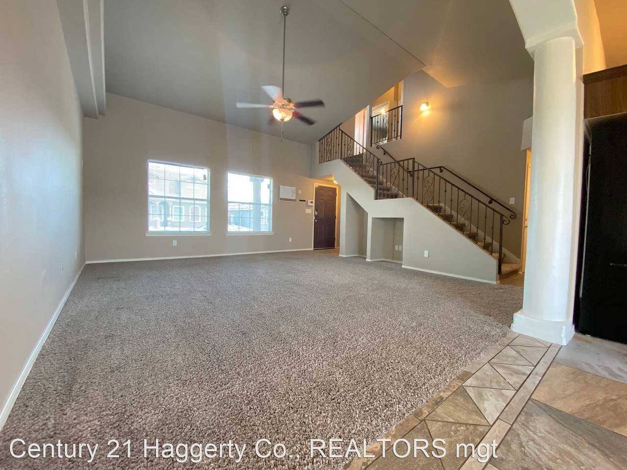 12945 Hueco Hill Dr - Photo 2 of 22