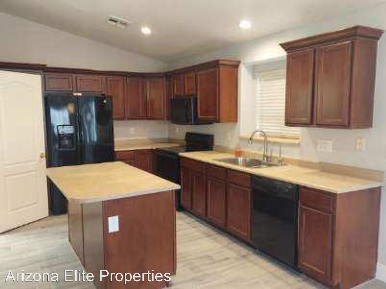 5422 N Rattler Way - Photo 3 of 19