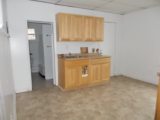 533 E Patapsco Ave - Photo 3 of 6