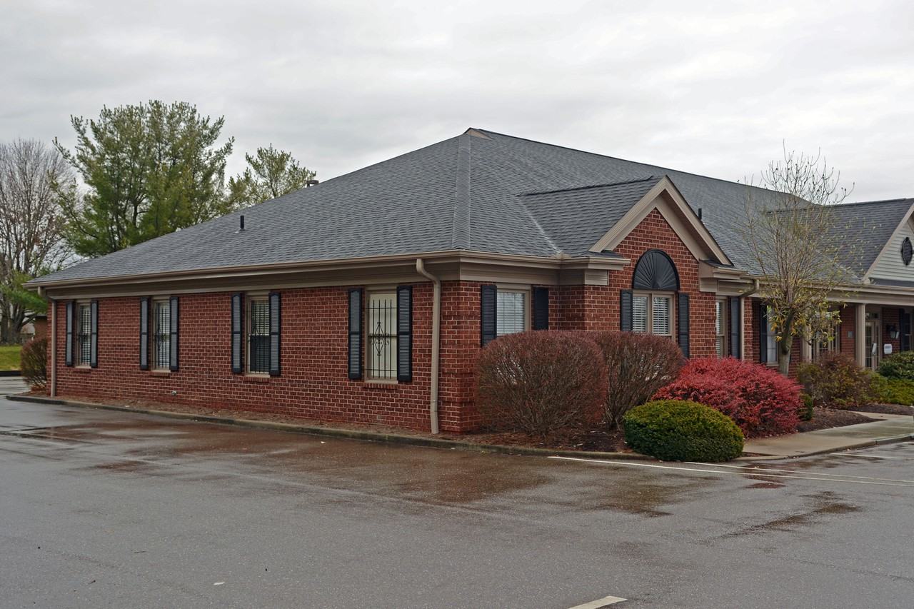 None Aaronwood - Photo 3 of 19