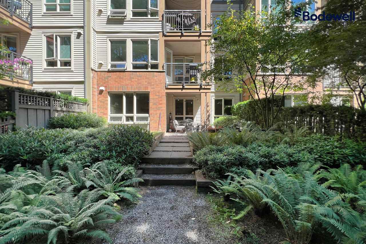 1111 27th St E - Photo 3 of 22