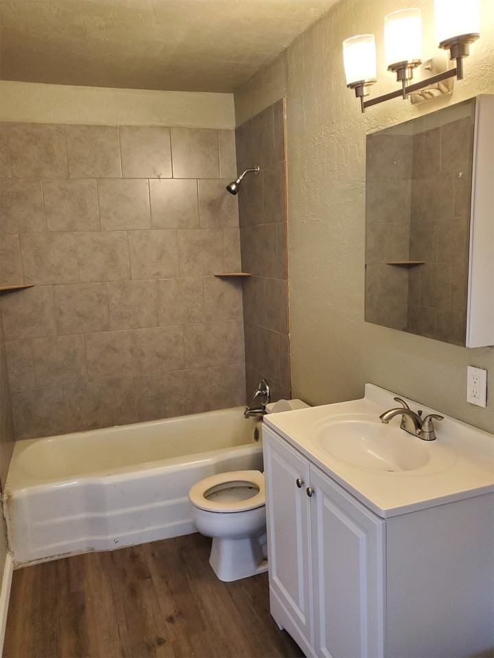 4002 S Van Buren St #1 - Photo 5 of 7