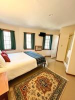 featured image of 651 River Rd #8