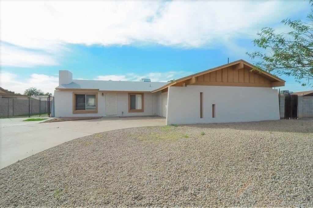 3809 W Hearn Rd - Photo 2 of 16