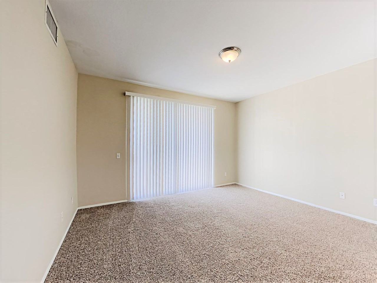 13692 Basswood Dr - Photo 3 of 13