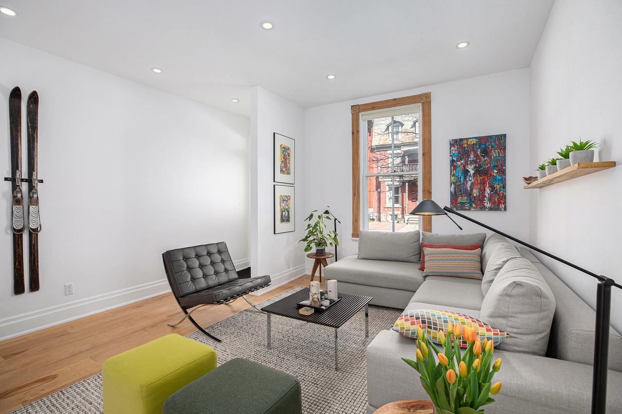 206 Saint Patrick Street - Photo 3 of 18