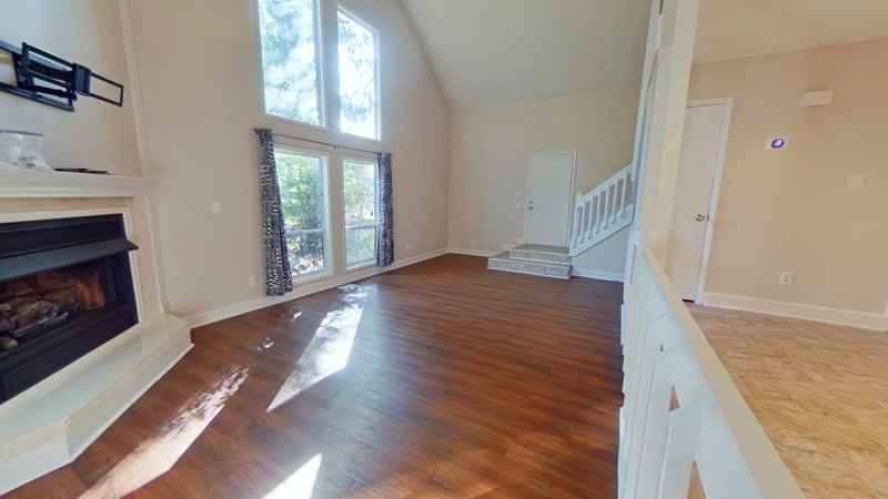 6008 Bartlett Ct - Photo 4 of 36