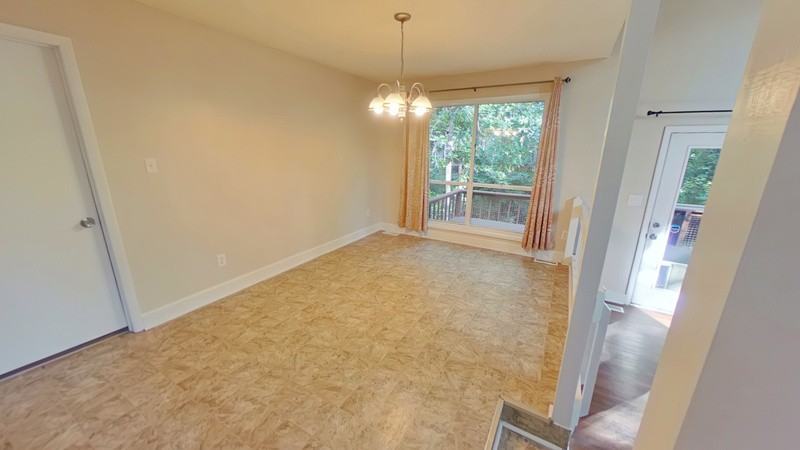 6008 Bartlett Ct - Photo 6 of 36