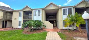 featured image of 3545 Sable Palm Ln #E