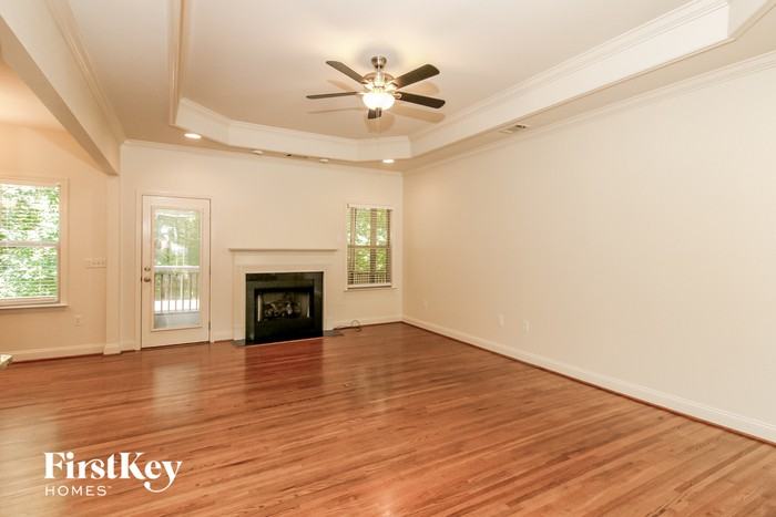 136 Lime Creek Ln - Photo 2 of 15