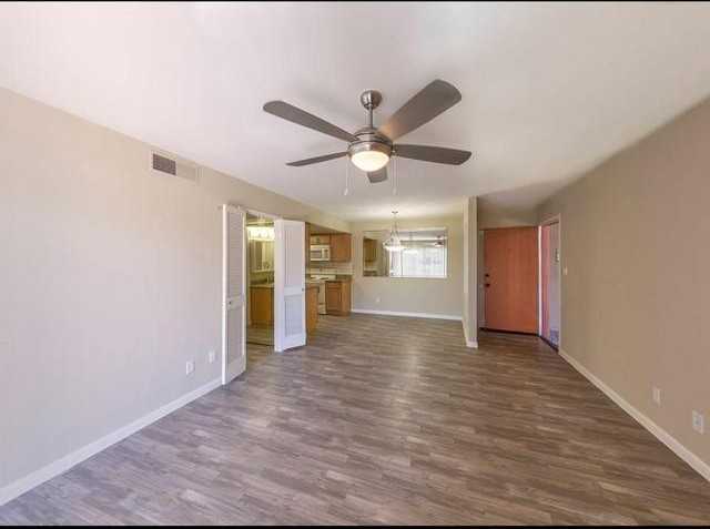 8310 W McDonald Dr - Photo 7 of 46