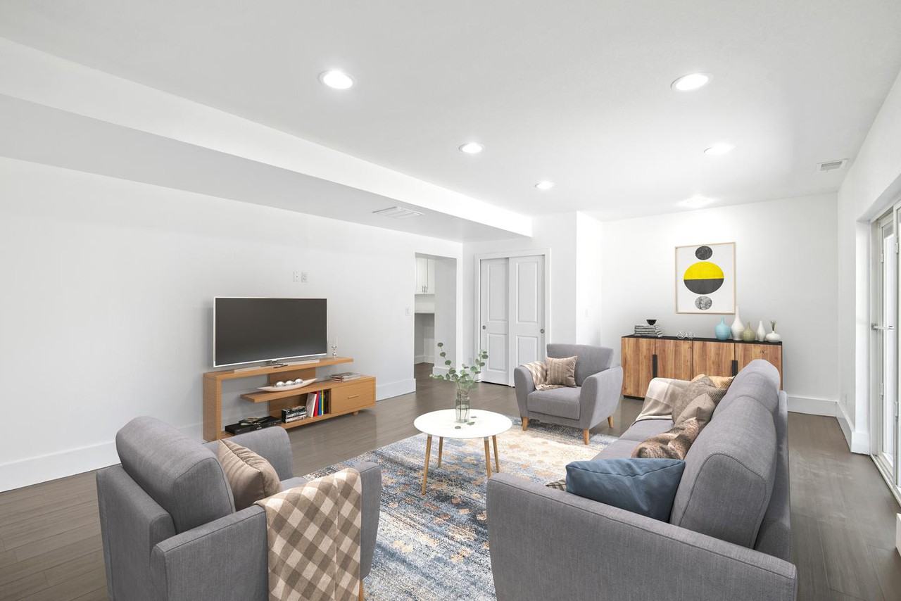 1920 S King St - Photo 2 of 19