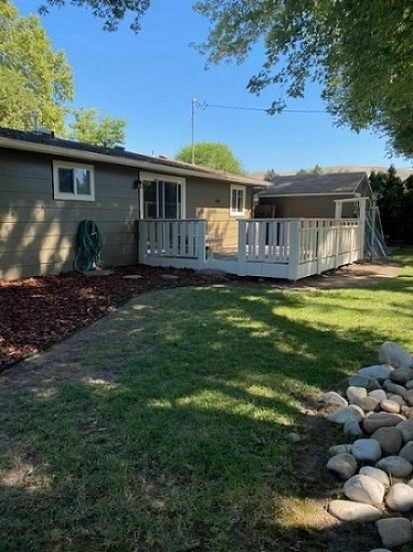 3703 W Pinehurst Dr - Photo 2 of 9