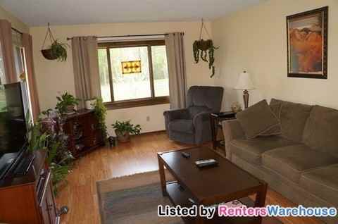 408 Arlington Ave W - Photo 3 of 15